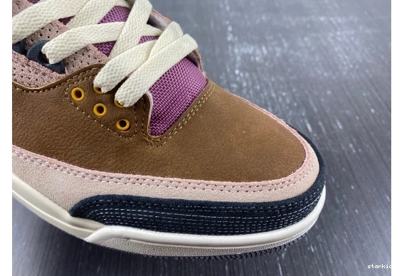 DR8869-200 Archaeo 3 Retro Winterized Jordan DR8869-200 Brown 1003